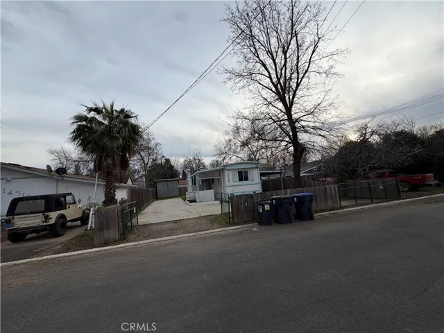 From Walnut. Both sets of double gates visible.