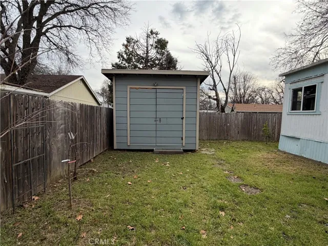 Shed