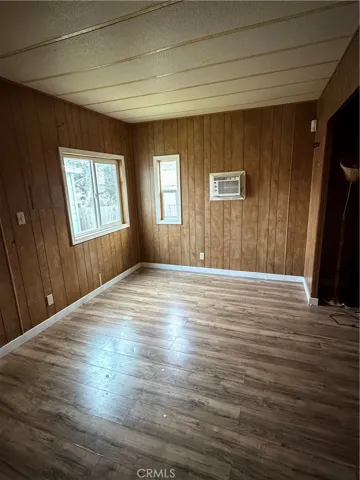 2nd bedroom in back of house