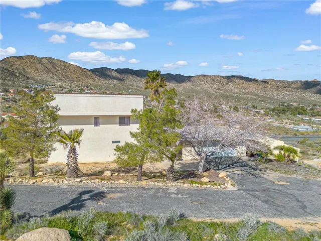 7731 Arrowhead, Yucca Valley, California 92284