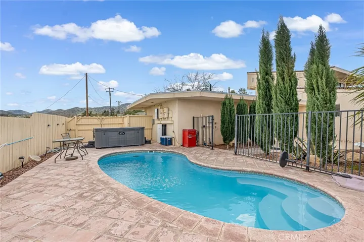 7731 Arrowhead, Yucca Valley, California 92284