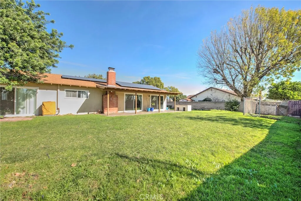 6302 Apple, Rialto, California 92377 home-pic-1