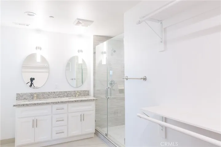 14614 Vanowen, Van Nuys, California 91405