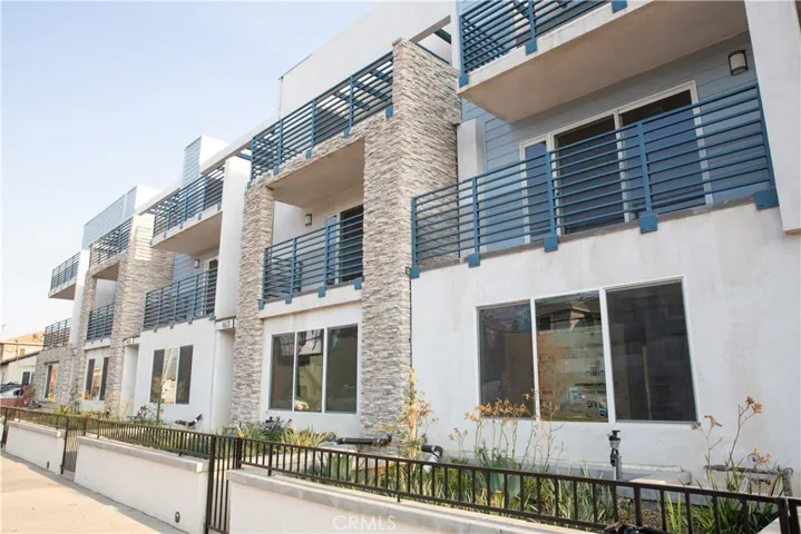 14614 Vanowen, Van Nuys, California 91405