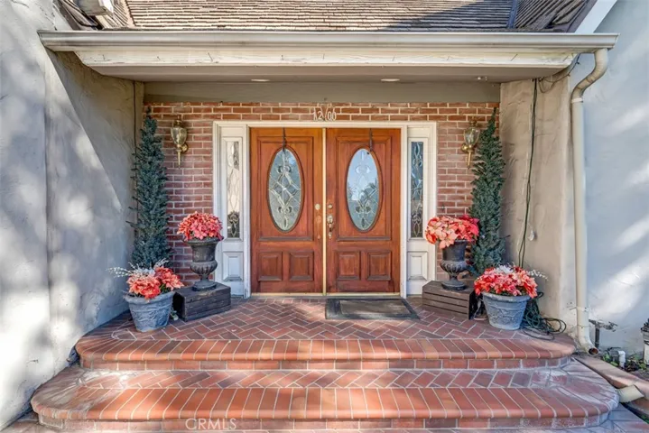 1200 S Santa Anita, Arcadia, California 91006