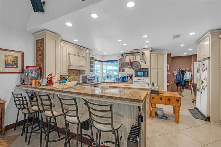 1200 S Santa Anita, Arcadia, California 91006