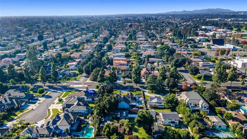 1200 S Santa Anita, Arcadia, California 91006