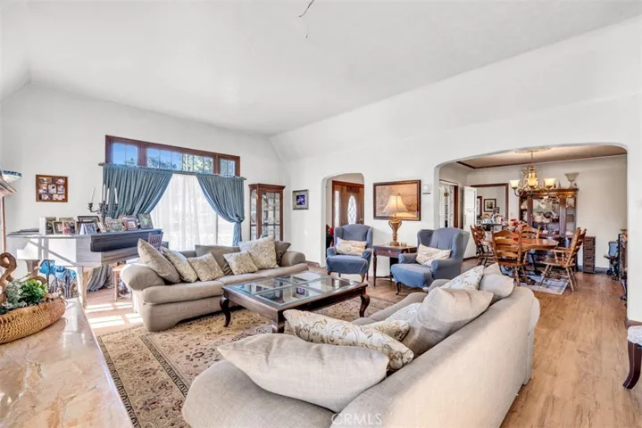 1200 S Santa Anita, Arcadia, California 91006