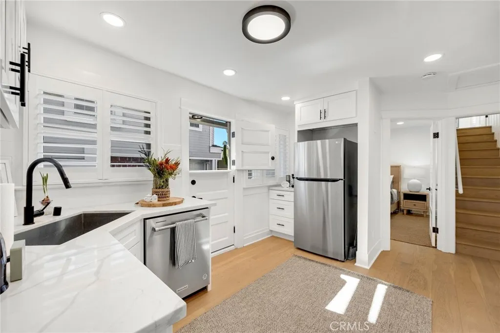 307 Fernando, Newport Beach, California 92661 home-pic-49