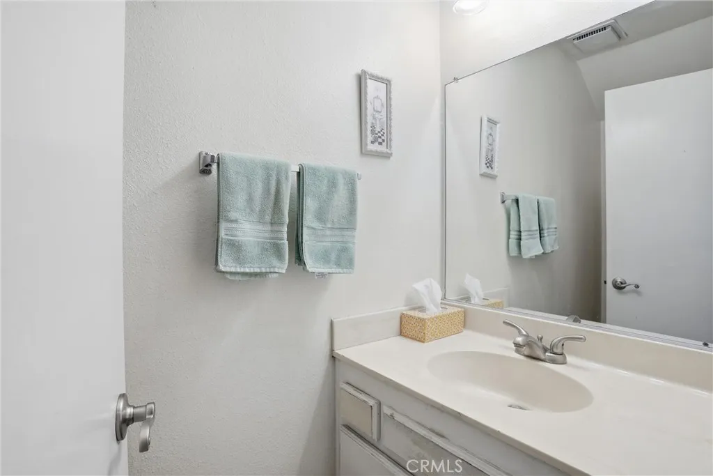 1252 N Citrus 2, Covina, California 91722 home-pic-13