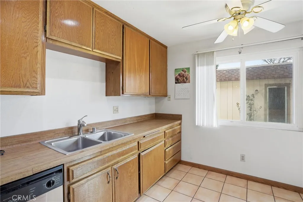 1252 N Citrus 2, Covina, California 91722 home-pic-12