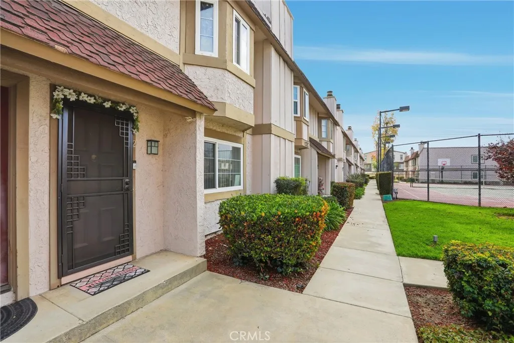 1252 N Citrus 2, Covina, California 91722 home-pic-2