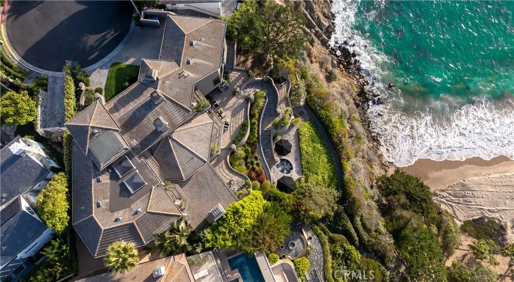199 Emerald Bay, Laguna Beach, California 92651 home-pic-9