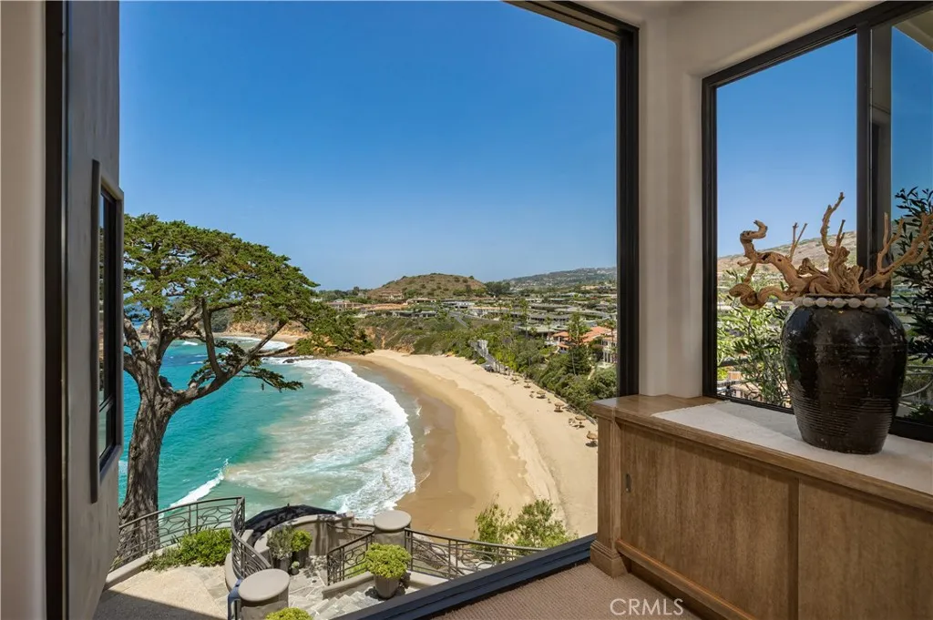 199 Emerald Bay, Laguna Beach, California 92651 home-pic-16
