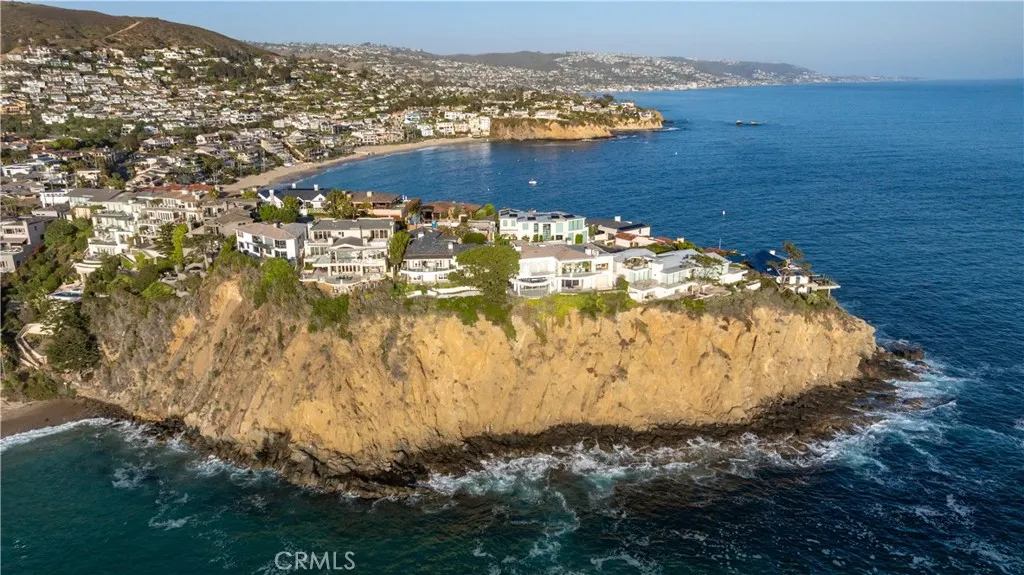 199 Emerald Bay, Laguna Beach, California 92651 home-pic-15
