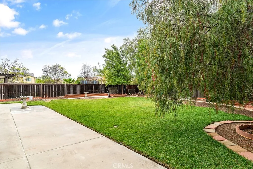 32768 Westport Way, Winchester, California 92596 home-pic-26