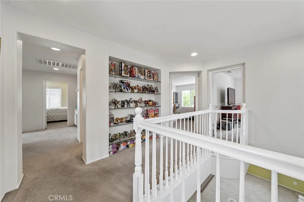 32768 Westport Way, Winchester, California 92596 home-pic-17