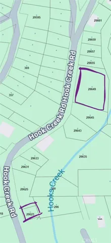 Location of the two lots, smaller lot is included with sale