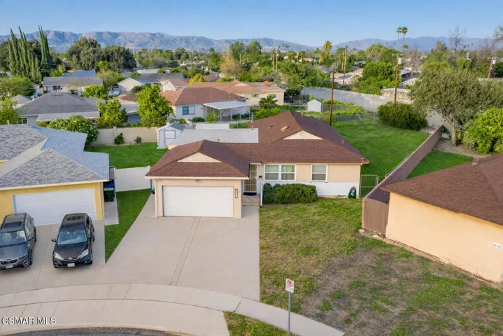 20645 Runnymede ST, Winnetka