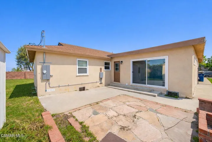 20645 Runnymede ST, Winnetka