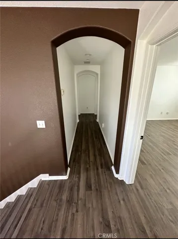 Hallway to bedrooms
