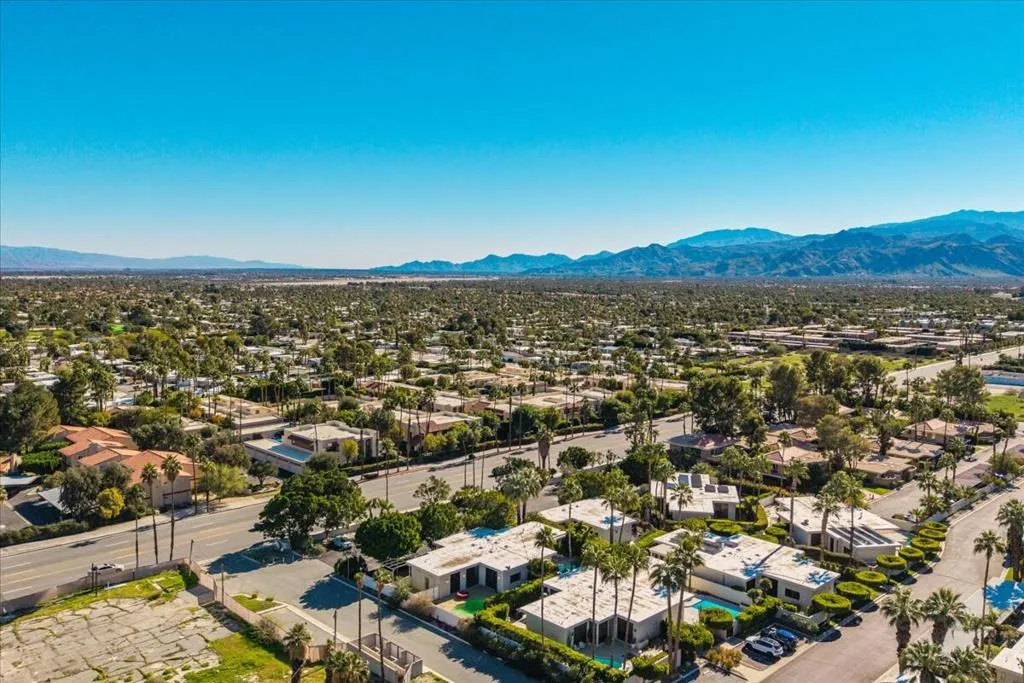 130 W Racquet Club Road 511, Palm Springs, California 92262 home-pic-62