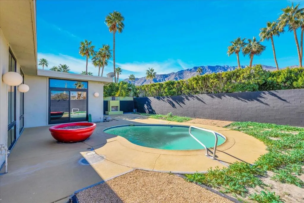 130 W Racquet Club Road 511, Palm Springs, California 92262 home-pic-30