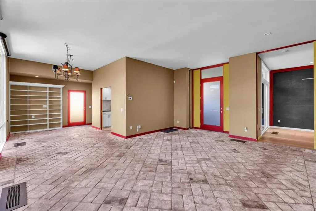 130 W Racquet Club Road 511, Palm Springs, California 92262 home-pic-4