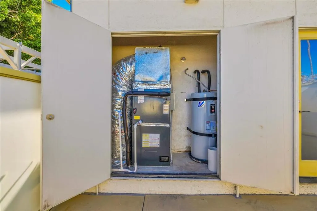 130 W Racquet Club Road 511, Palm Springs, California 92262 home-pic-59