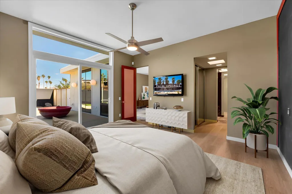 130 W Racquet Club Road 511, Palm Springs, California 92262 home-pic-5