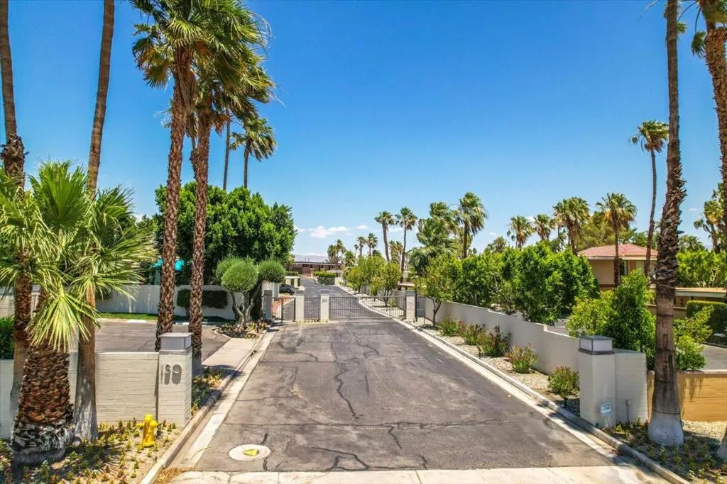 130 W Racquet Club Road 511, Palm Springs, California 92262 home-pic-57