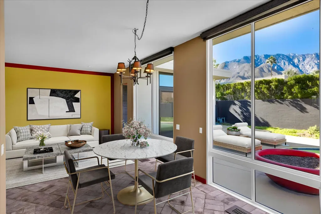 130 W Racquet Club Road 511, Palm Springs, California 92262 home-pic-1