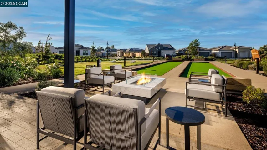 Community Bocce Ball