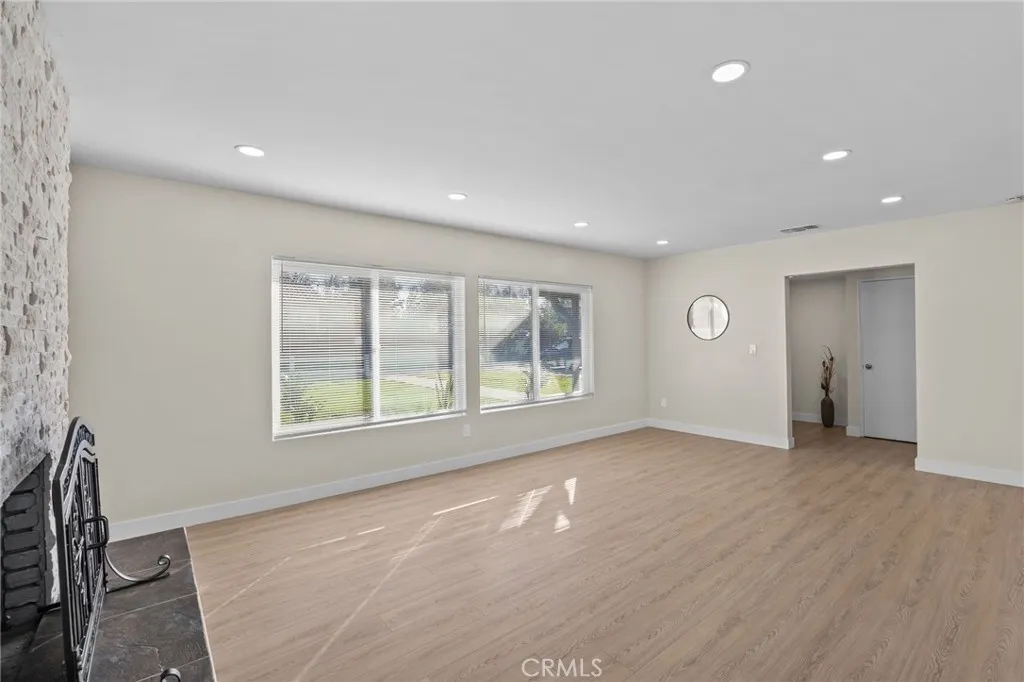 871 Hillside Lane, Norco, California 92860 home-pic-6