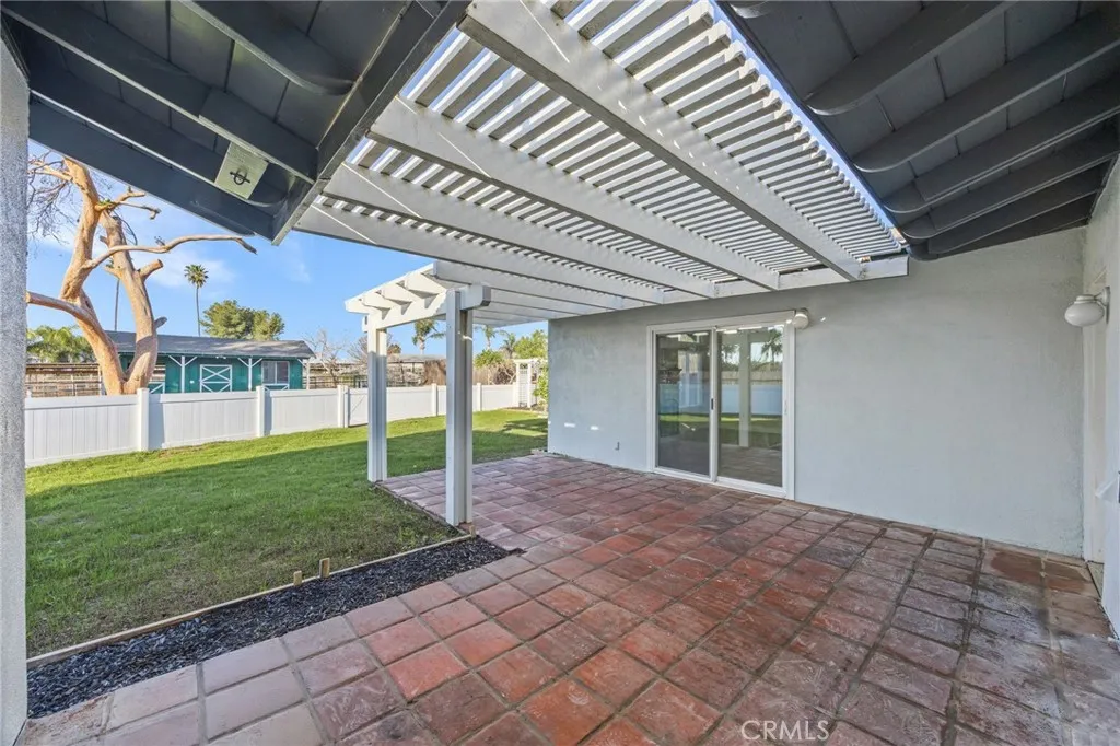 871 Hillside Lane, Norco, California 92860 home-pic-29
