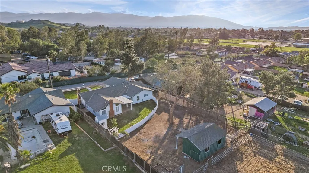 871 Hillside Lane, Norco, California 92860 home-pic-46