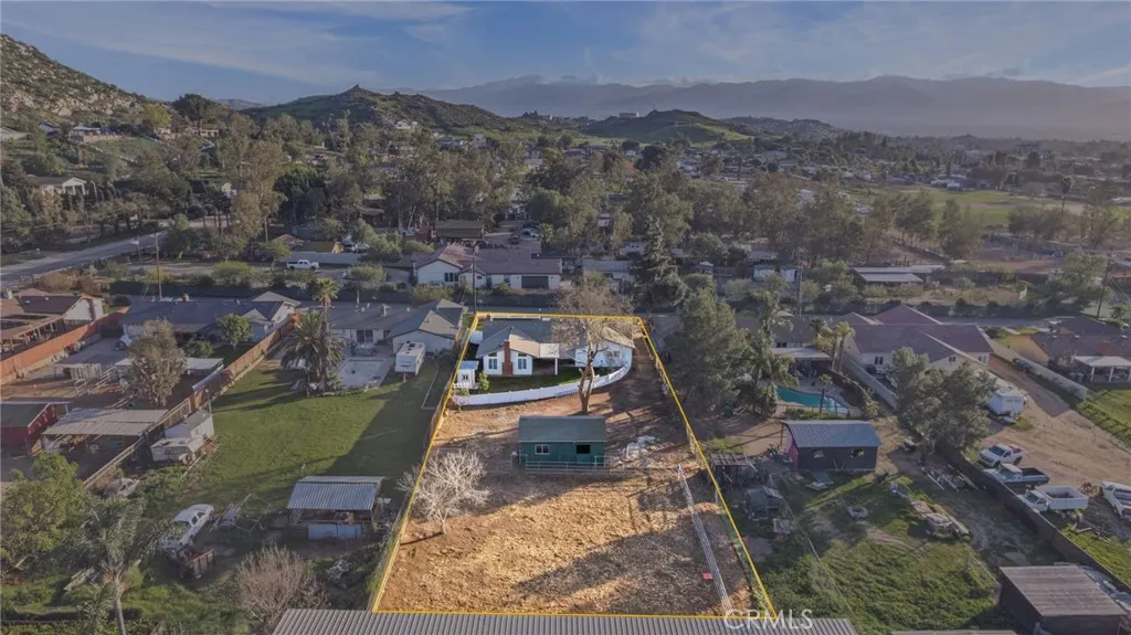 871 Hillside Lane, Norco, California 92860 home-pic-45