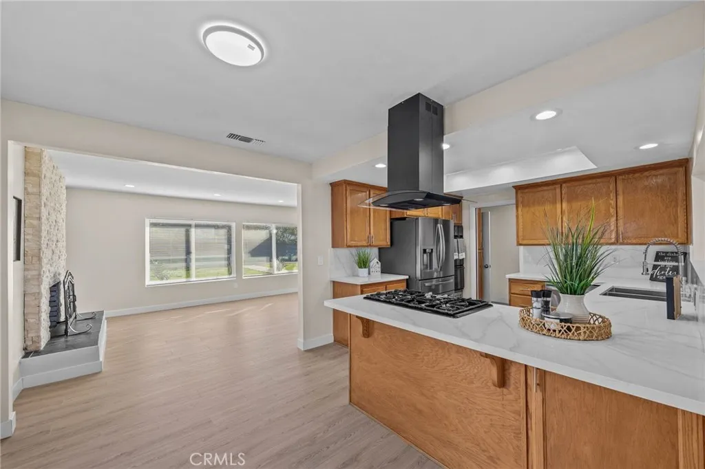 871 Hillside Lane, Norco, California 92860 home-pic-8