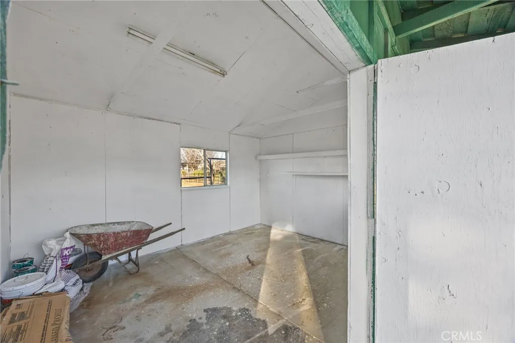 871 Hillside Lane, Norco, California 92860 home-pic-40