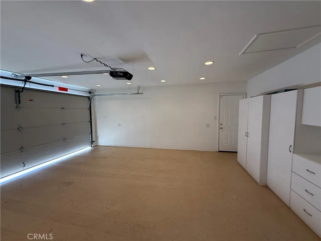 871 Hillside Lane, Norco, California 92860 home-pic-37