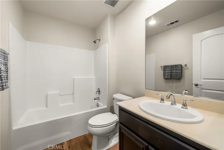 Downstairs Full Bath