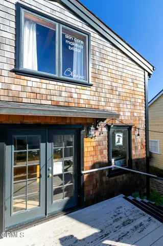 Bloom and Mendocino Shoeworks