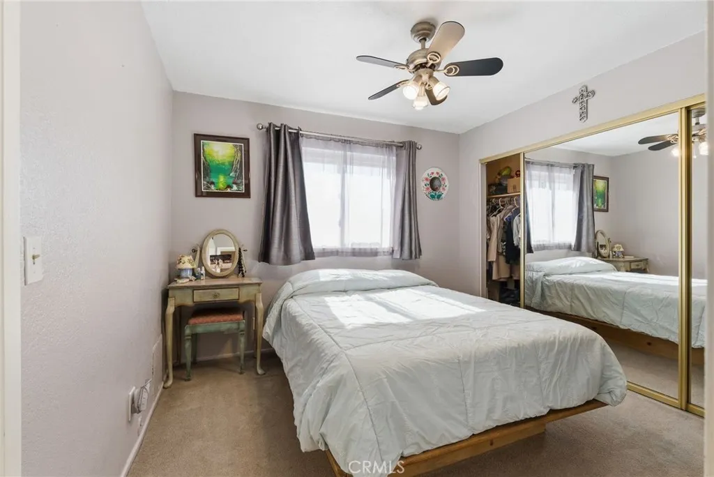 7868 Arrowhead Lake Road, Hesperia, California 92345 home-pic-31