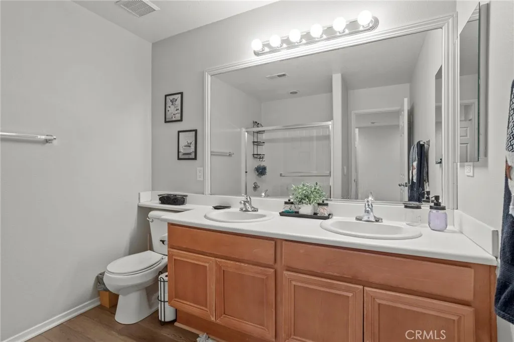 28388 Kara Street, Murrieta, California 92563 home-pic-24