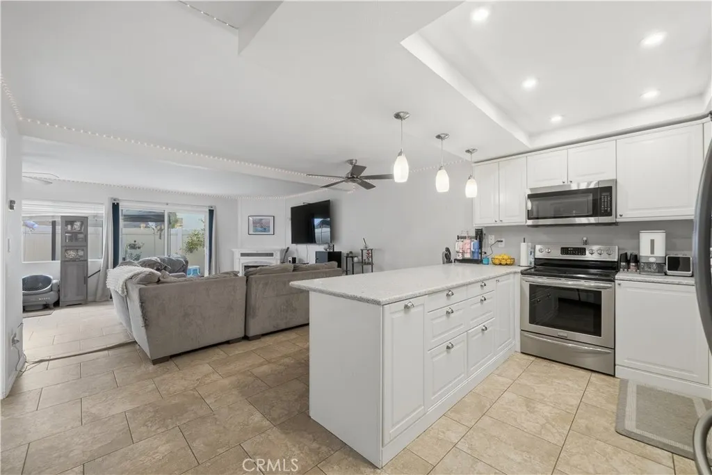 12650 Lakeshore, Lakeside, California 92040 home-pic-6
