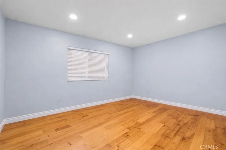 AI edited to declutter