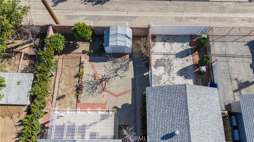 11144 Haskell, Granada Hills, California 91344 home-pic-36