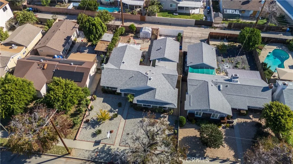 11144 Haskell, Granada Hills, California 91344 home-pic-39