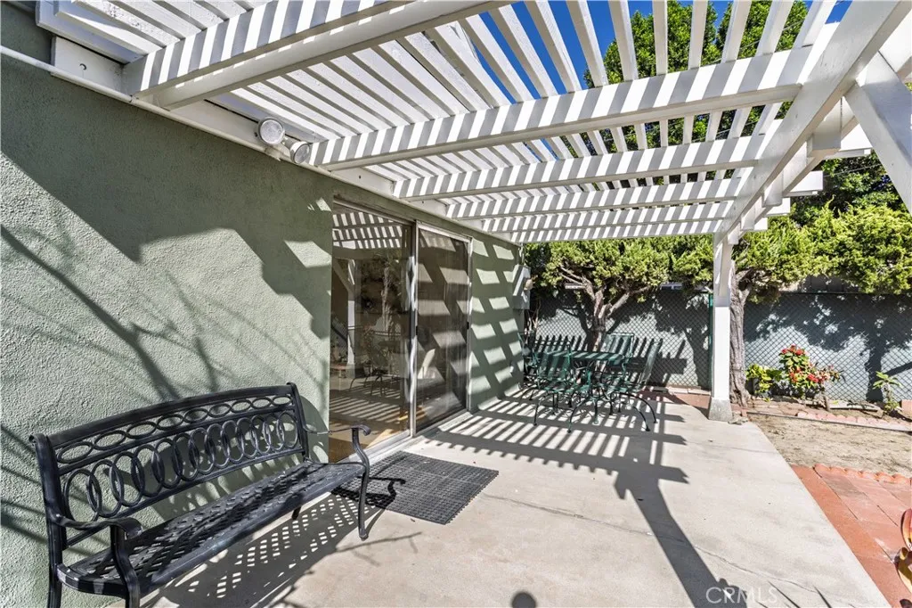 11144 Haskell, Granada Hills, California 91344 home-pic-29