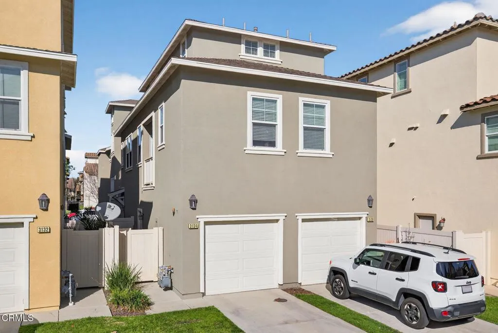 3134 Lisbon Lane, Oxnard, California 93036 home-pic-24